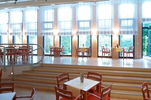 Desayuno buffet incluido todos los días 