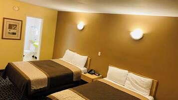 Individually furnished, desk, iron/ironing board, free WiFi