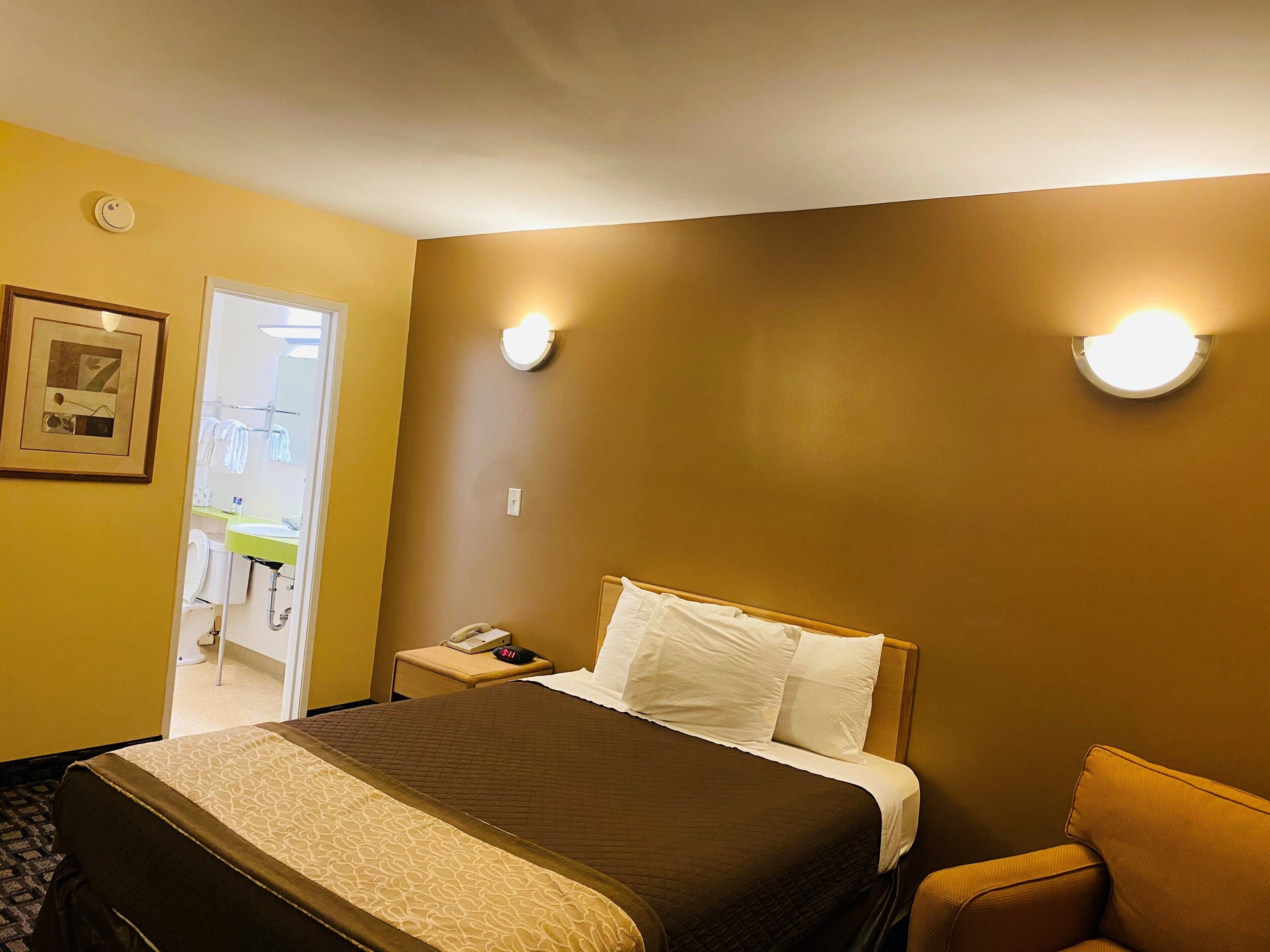 Room, 1 Queen Bed, Non Smoking