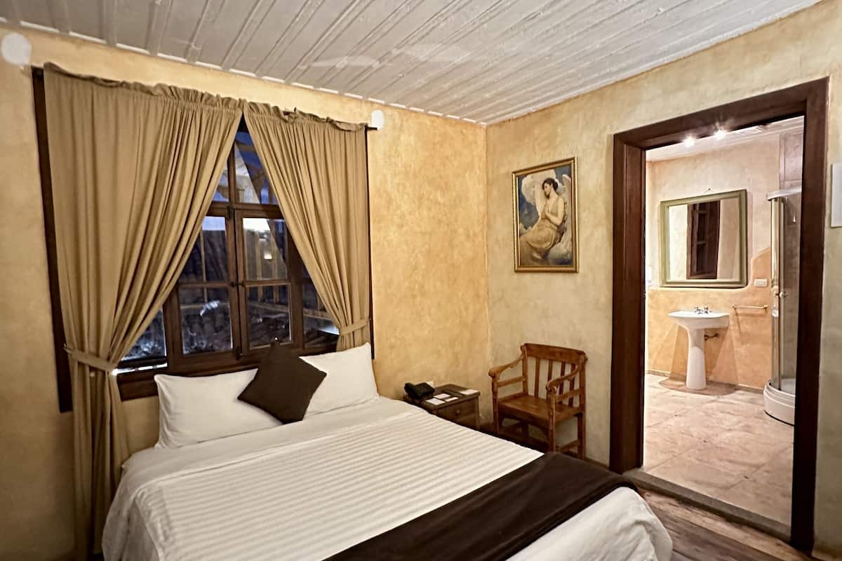 Superior-Zimmer | 1 Schlafzimmer, hochwertige Bettwaren, Daunenbettdecken