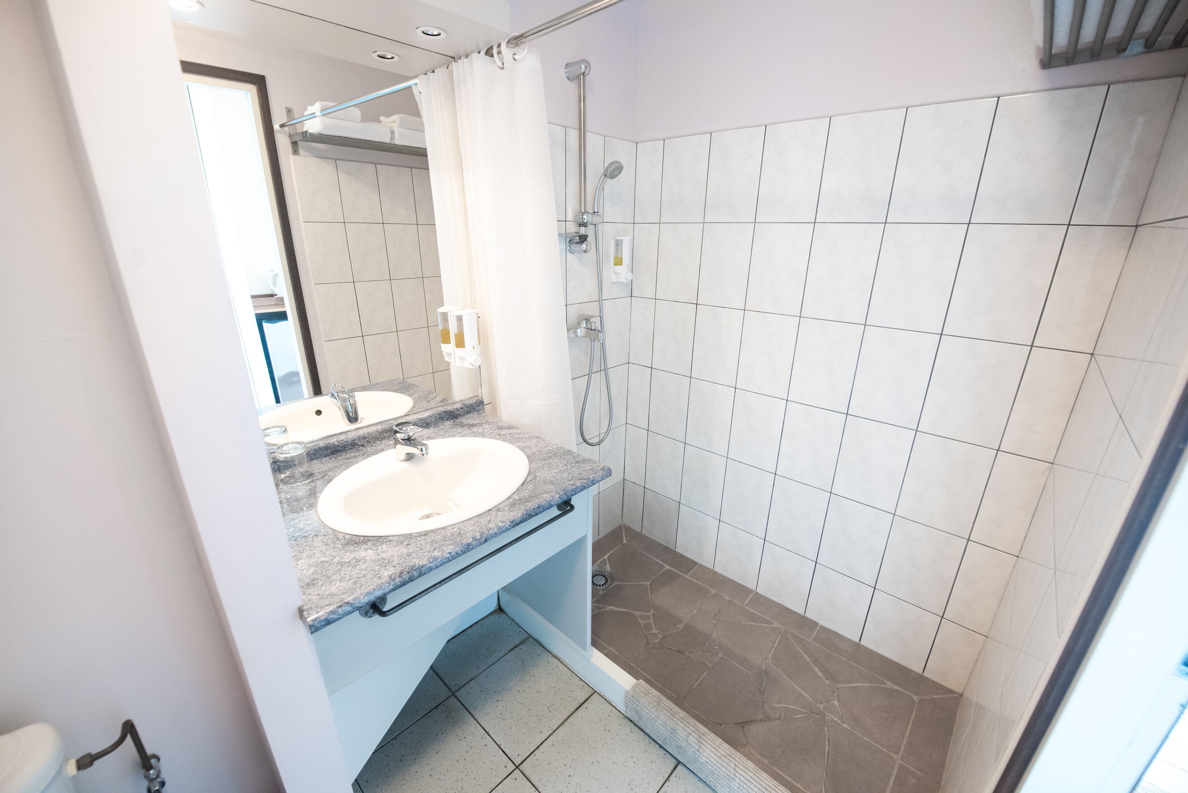 Photo - Tahiti Airport Motel