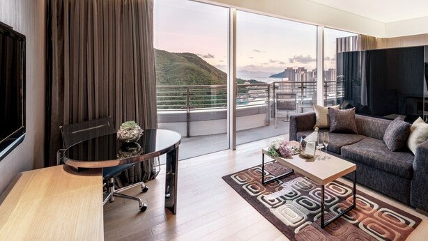 Unclassified image, 1 of 42, button - Nina Hotel Island South (Hong Kong)