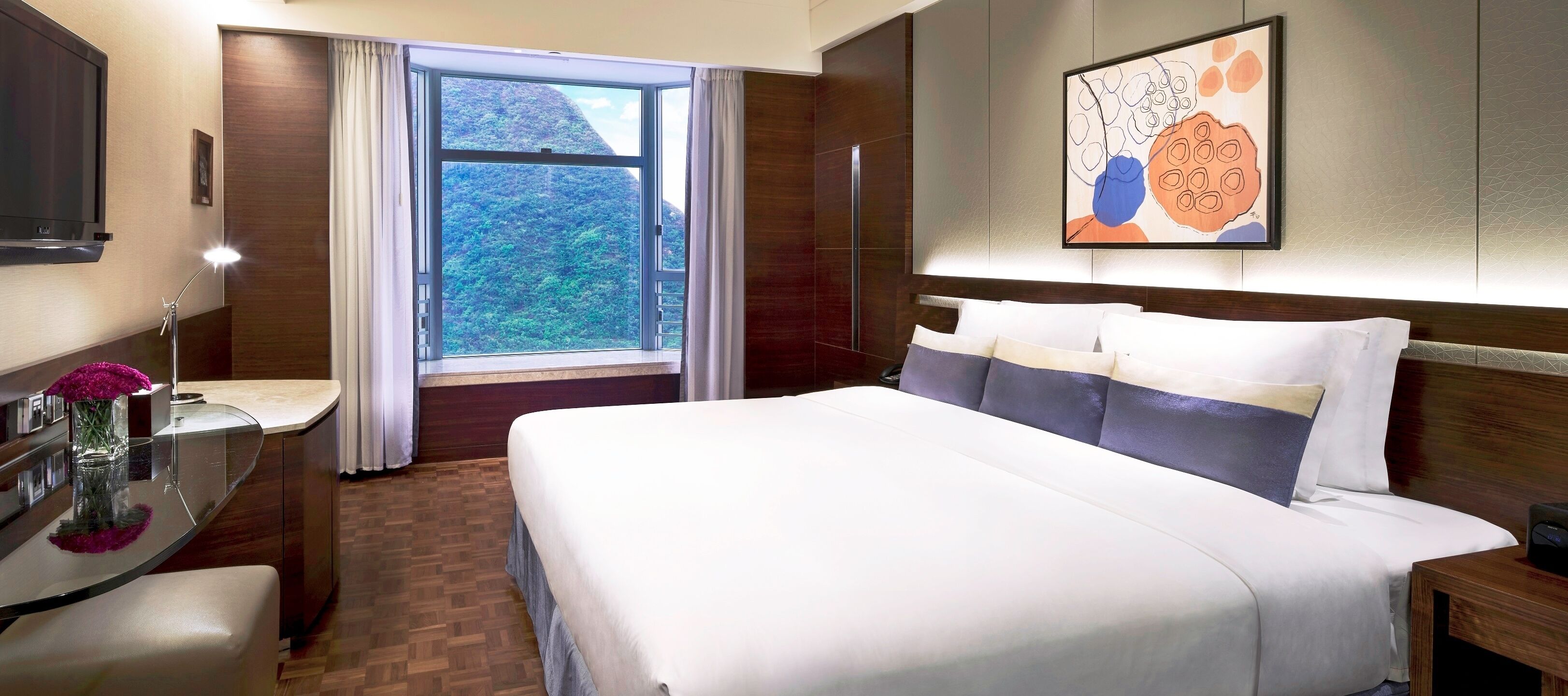 hill view room | free minibar items, in-room safe, individually furnished, desk