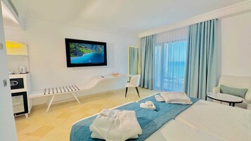 Premium bedding, minibar, in-room safe, desk