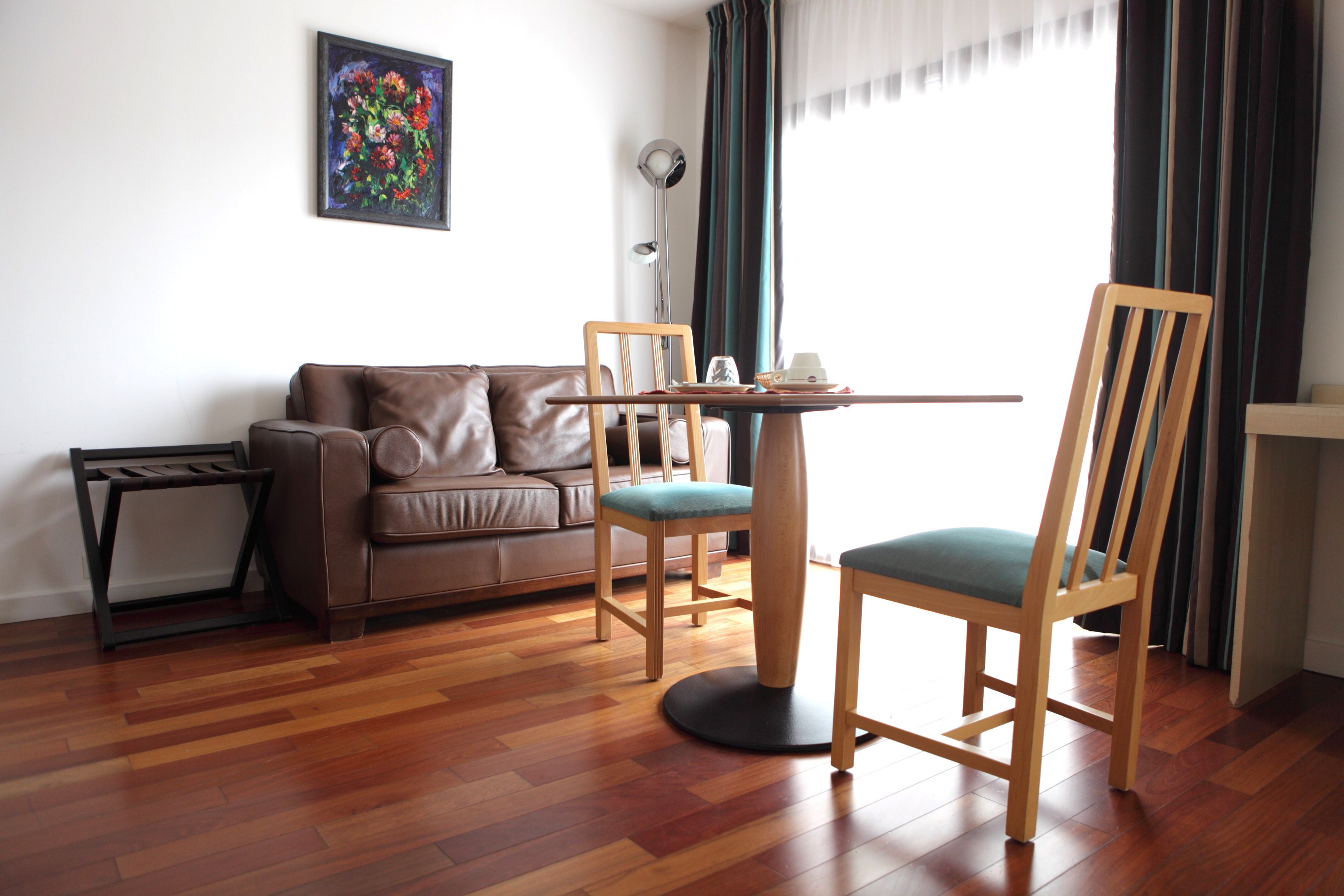 Télévision à écran plat