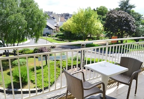 Suite | Balcony