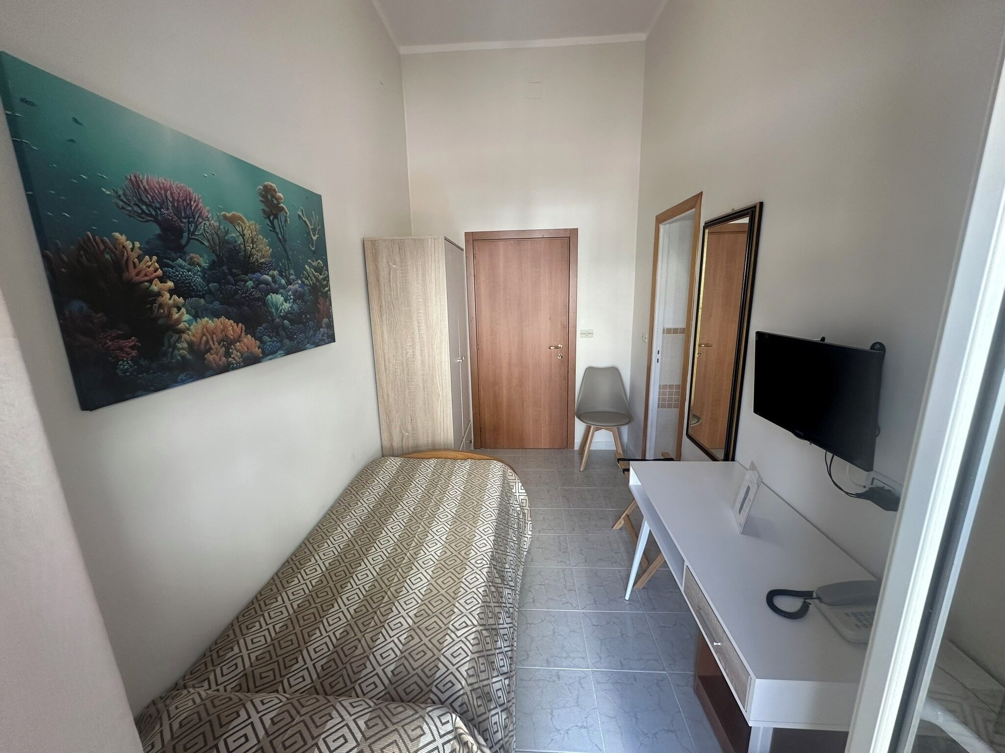 Camera singola | 1 camera, minibar, una cassaforte in camera, una scrivania