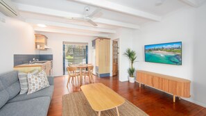 116-cm-Flachbildfernseher mit Digitalempfang, LED-Fernseher