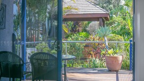Departamento Deluxe, vista al océano | Terraza o patio