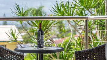 Pacific Suite | Terrace/patio