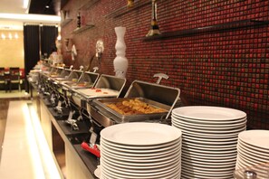Dagelijks ontbijtbuffet (toeslag)