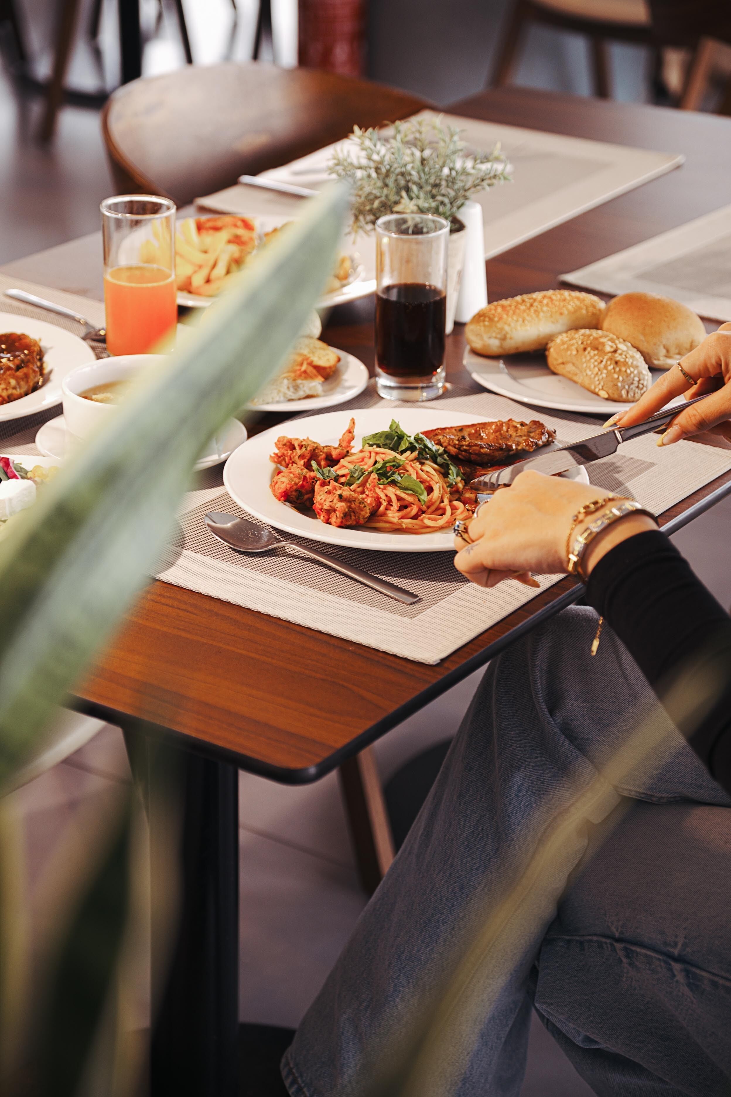 Breakfast, lunch and dinner served