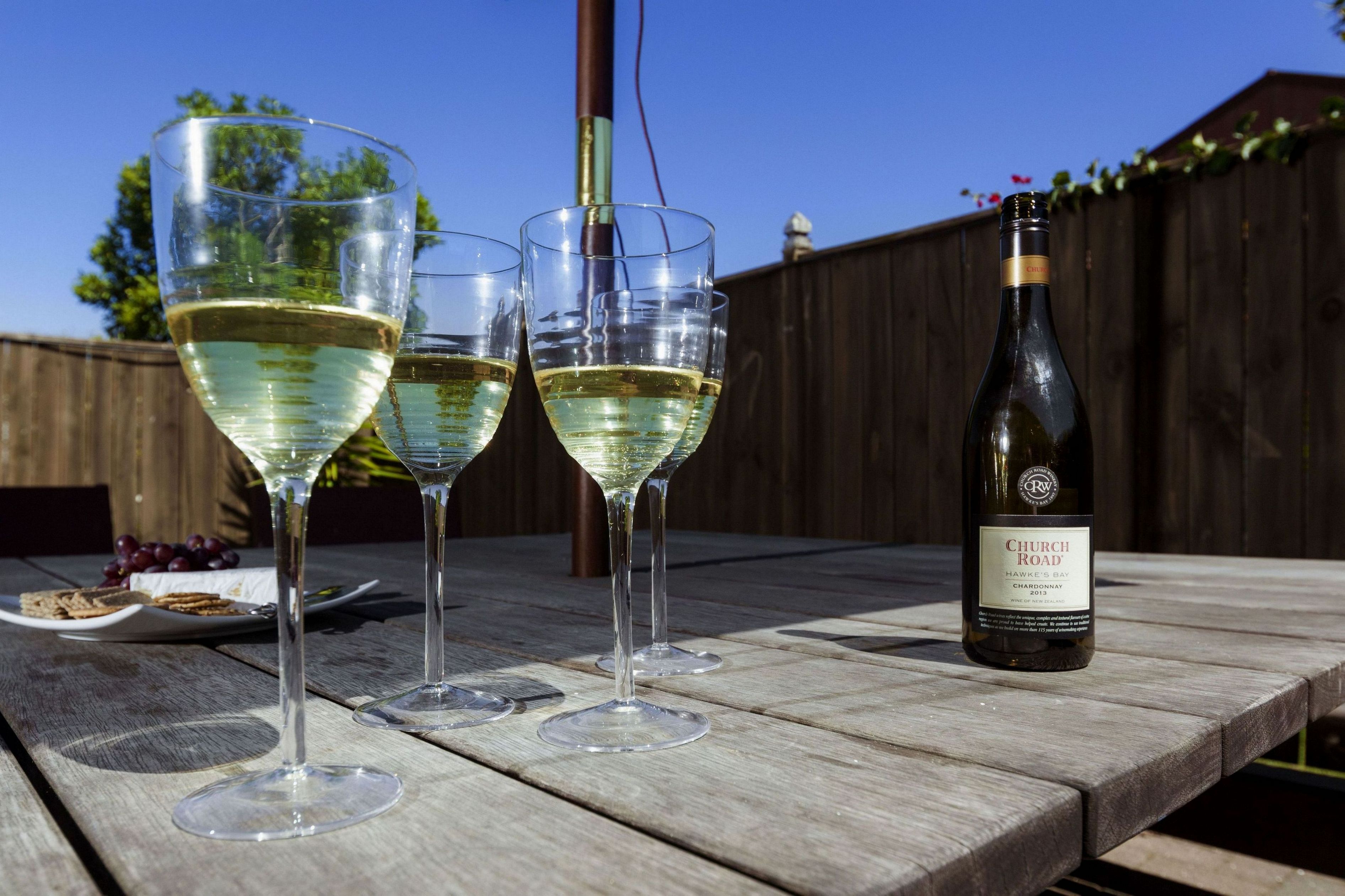 Executive Studio | Desk, laptop workspace, soundproofing, iron/ironing board