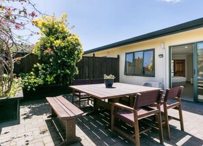 Executive Studio | Terrace/patio - ASURE Fairley Motor Lodge (Napier)