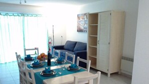 Villa, 3 Bedrooms | Living room | Flat-screen TV - Residence Le Domaine de Melody (Santa-Maria-Poggio)