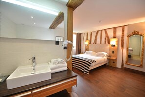Room - Hôtel de la Côte d'Or (Semur-en-Auxois)
