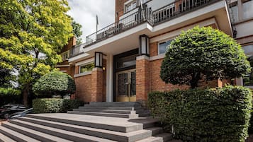 Fachada da propriedade