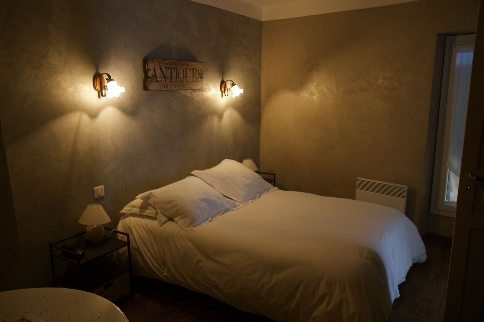 standard double room | premium bedding, soundproofing, free wifi, bed sheets