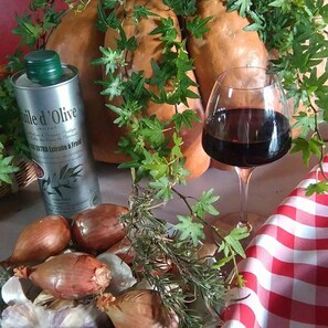 Family dining - Hôtel Le Crillon (Murs)