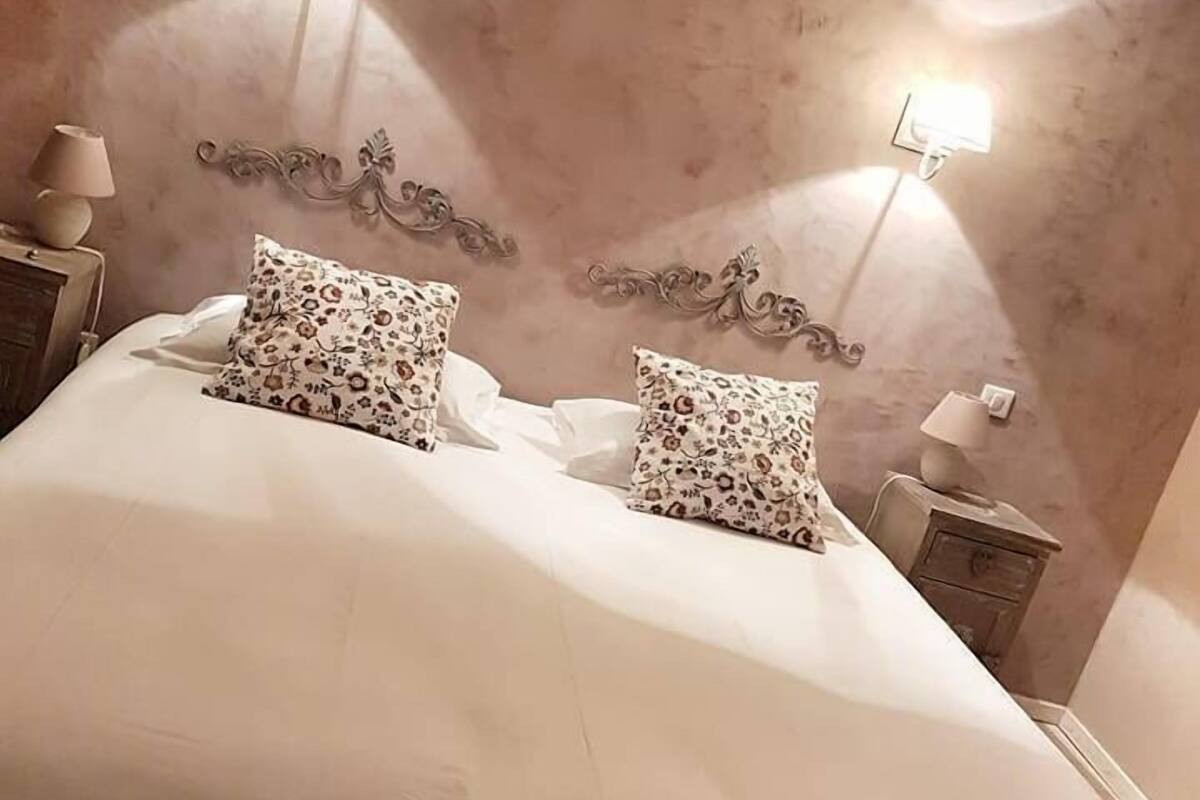 premium double room | premium bedding, soundproofing, free wifi, bed sheets