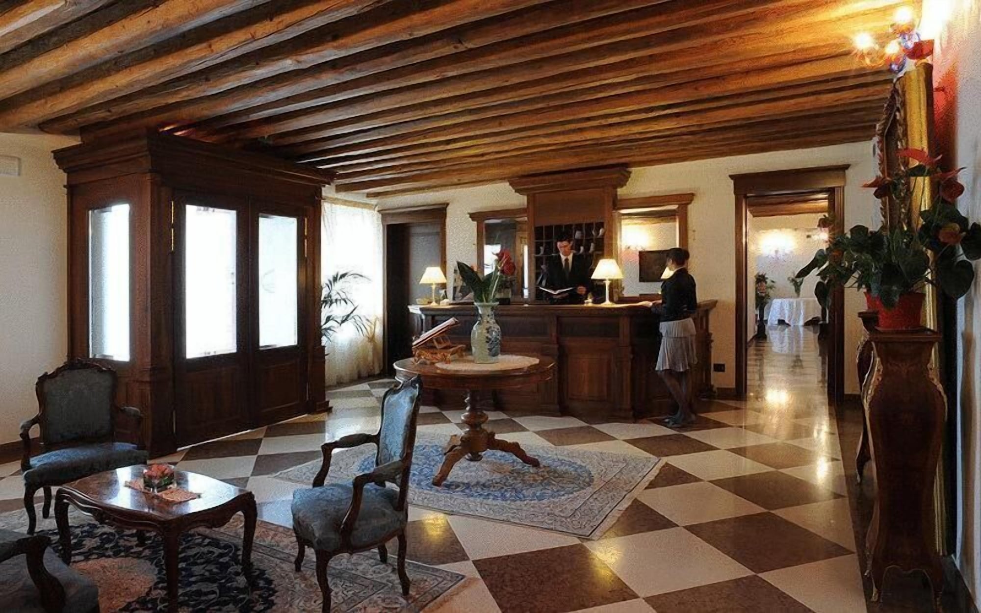 4 Star Hotels
