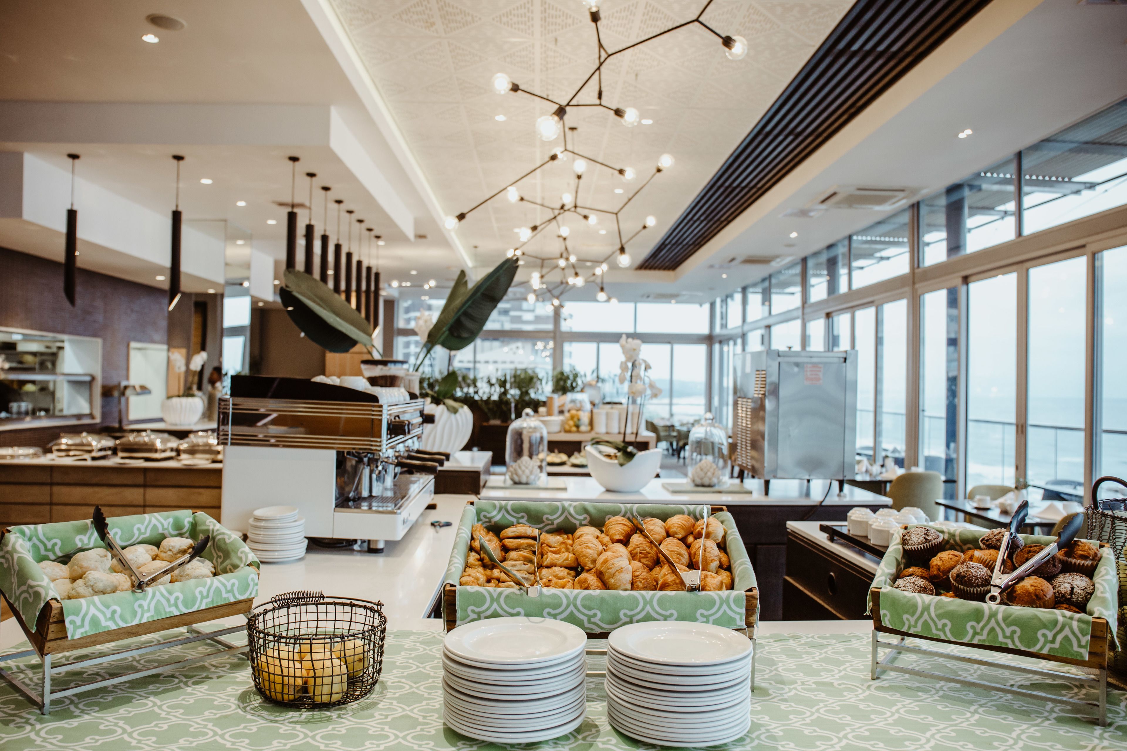 breakfast, lunch and dinner served