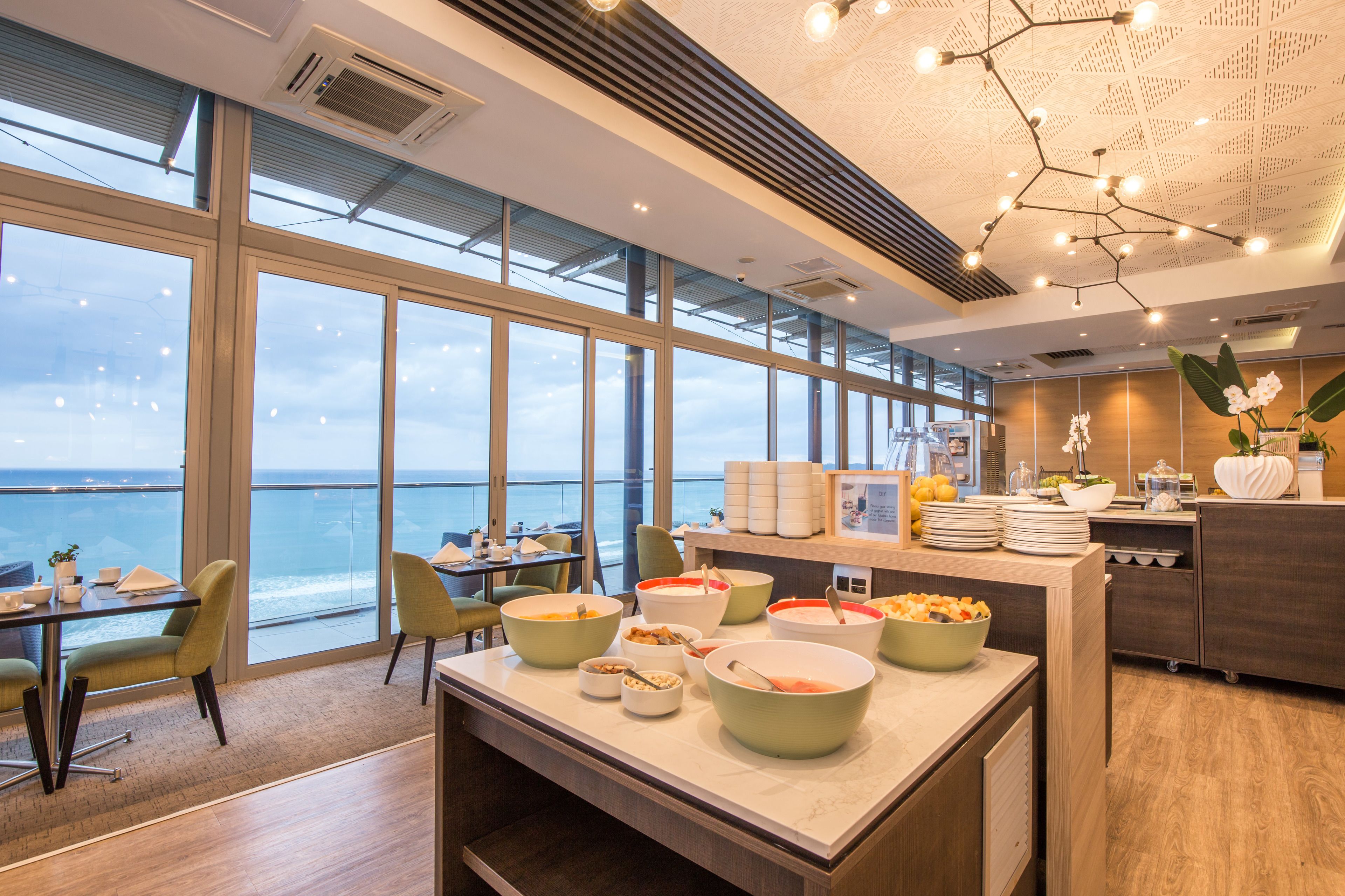 Se sirven desayunos, comidas y cenas 