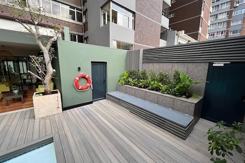 室外游泳池