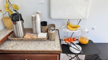 Free daily on-the-go breakfast
