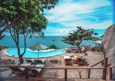 Dusit Buncha Koh Tao by Riya Group