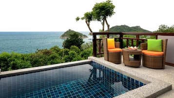 Treasure Hillside Family Suite with Private Pool | Minibar, desk, laptop workspace, blackout curtains