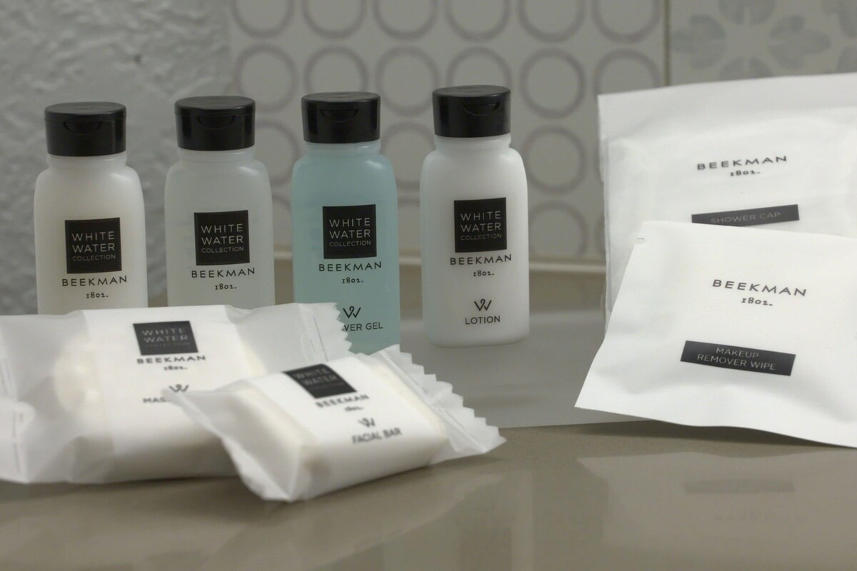 Bathroom amenities | Free toiletries, hair dryer, towels