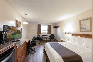 Basic Single Room, 1 Queen Bed