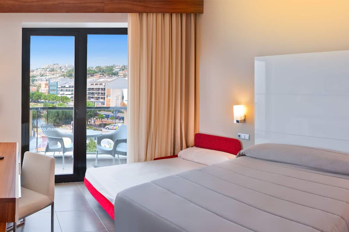 double room, terrace, partial sea view (2 adults) | view from room