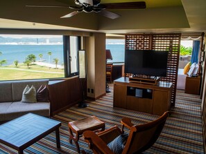 Luigans Suite Room, Non Smoking (7F) 67m2 | Premium bedding, down comforters, individually decorated - The Luigans Spa and Resort (Fukuoka)