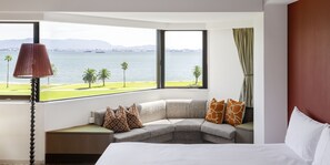 Superior tvåbäddsrum - icke-rökare (Upper Floor) | Sängtillbehör av högsta kvalitet, duntäcken och individuell inredning