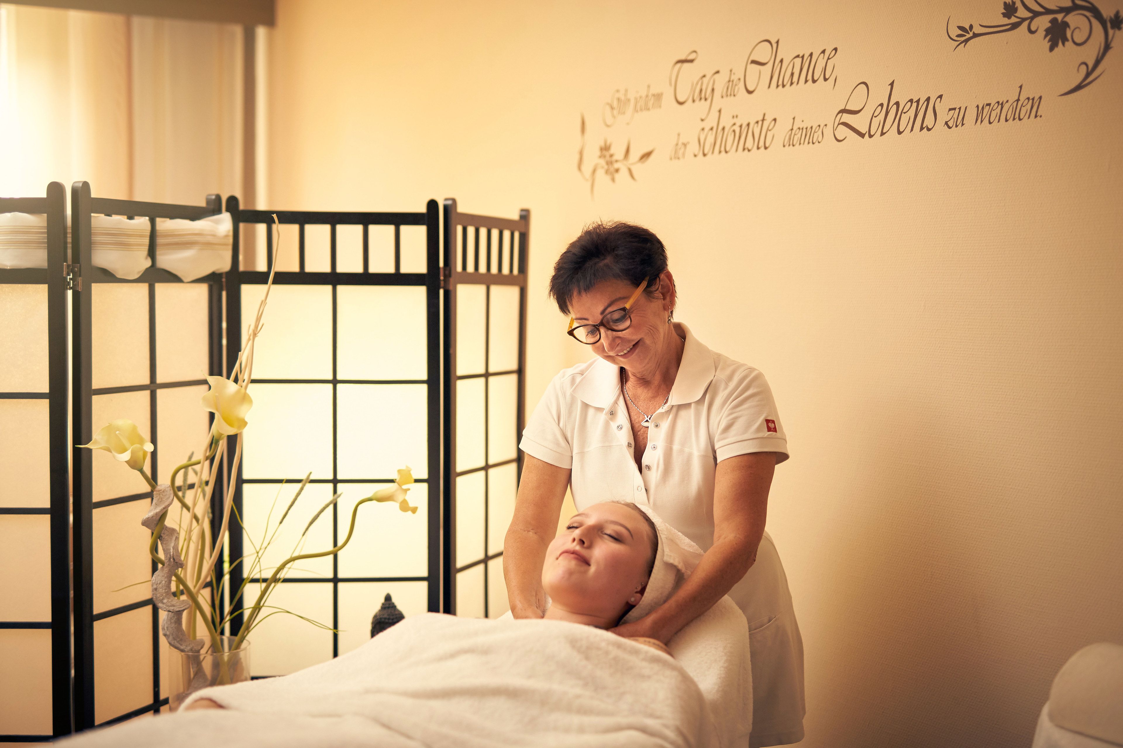 Body treatments, aromatherapy, facials, massage/treatment rooms