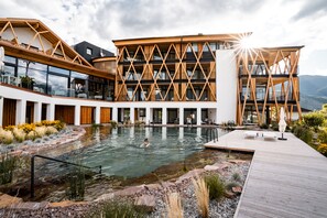 Front of property - Hotel Garberhof (Malles Venosta)