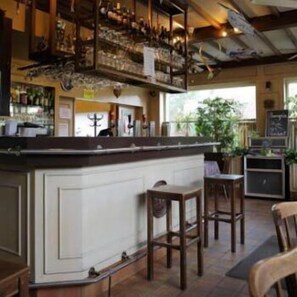 Bar (on property) - Elckerlyck Inn Hotel (Kortrijk)