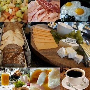 Daily continental breakfast (ZAR 125.00 per person) - La Roche Guest House (Cape Town)