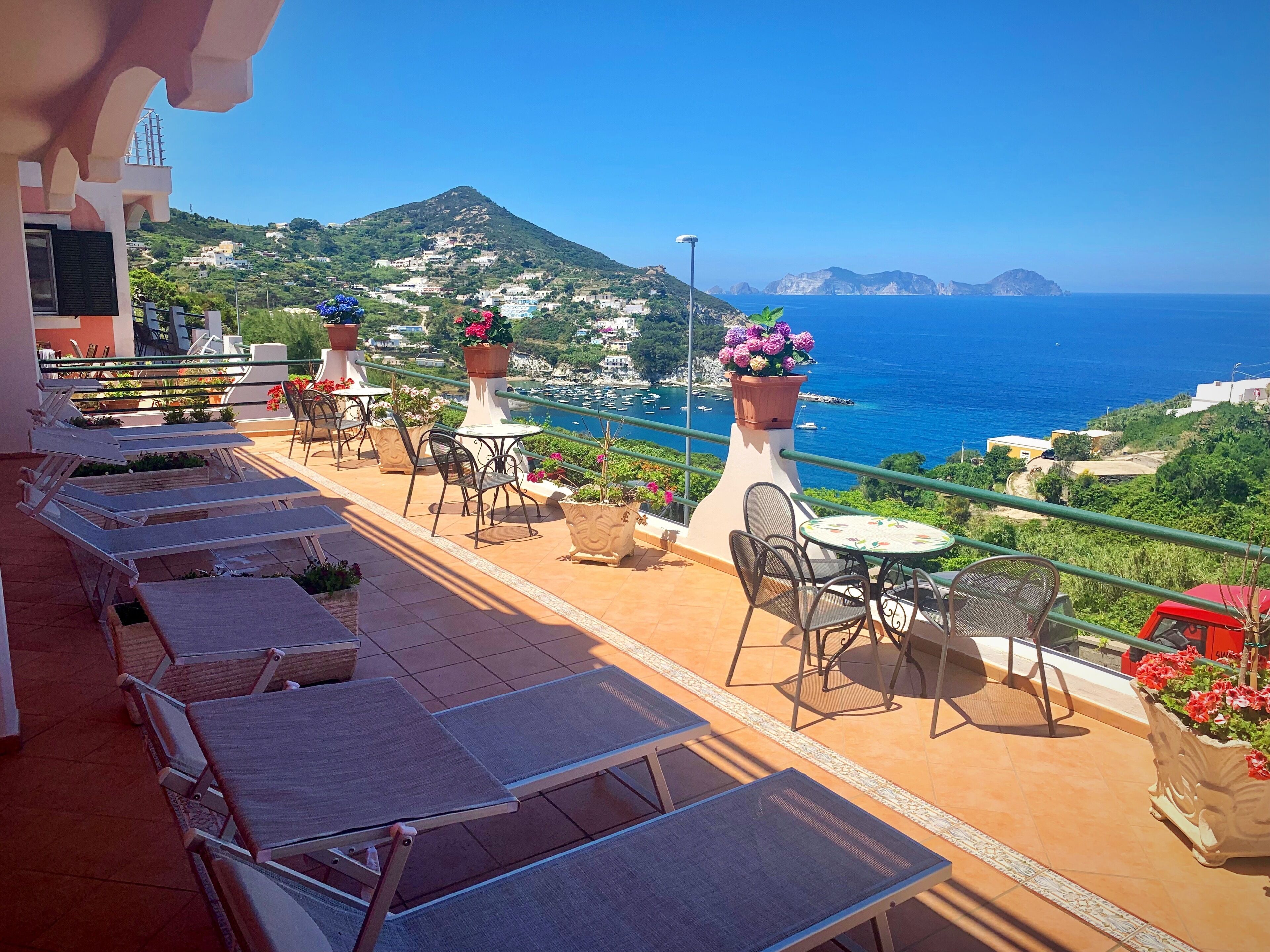 triple room, sea view | terrace/patio