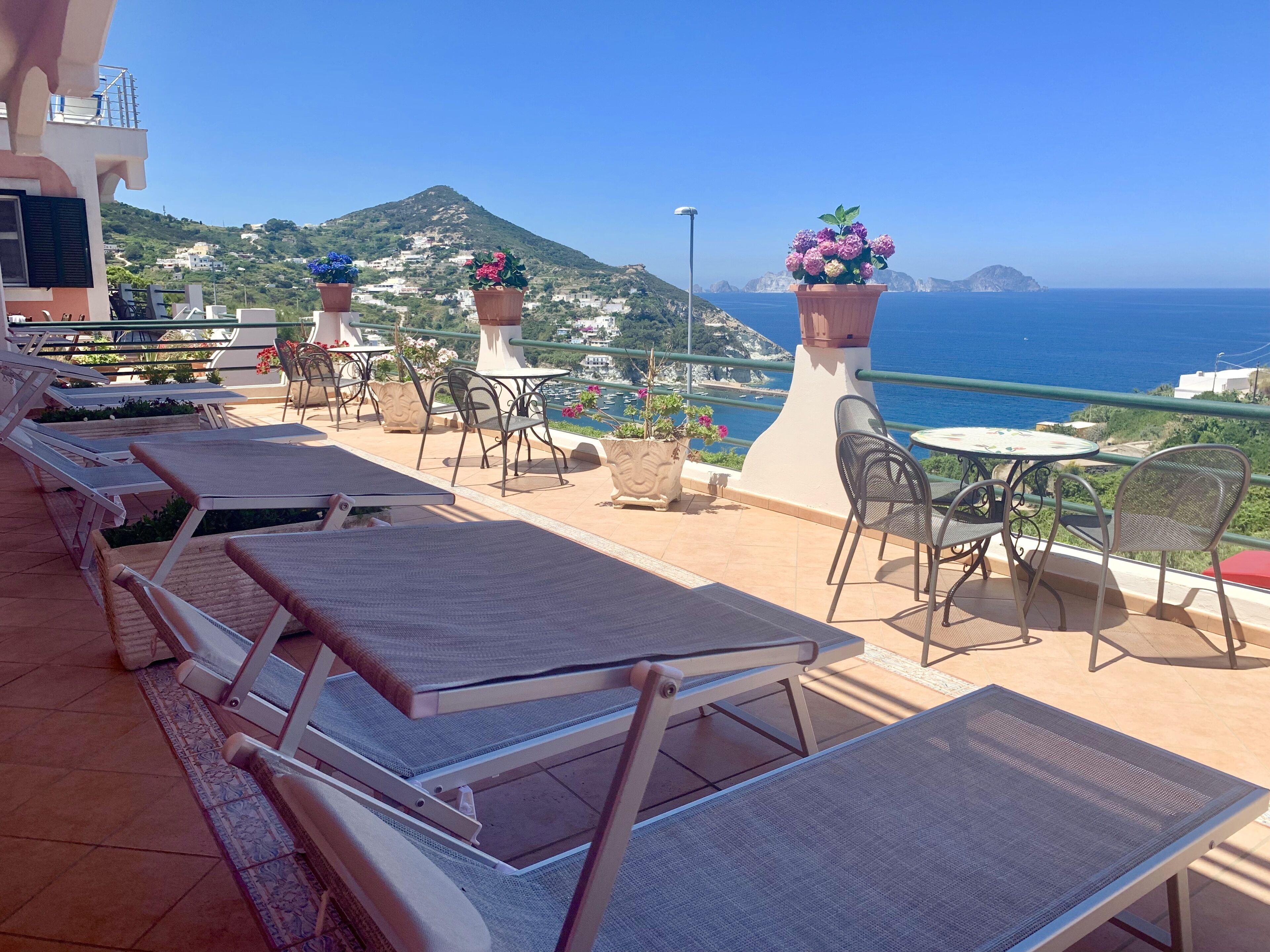 triple room, sea view | terrace/patio