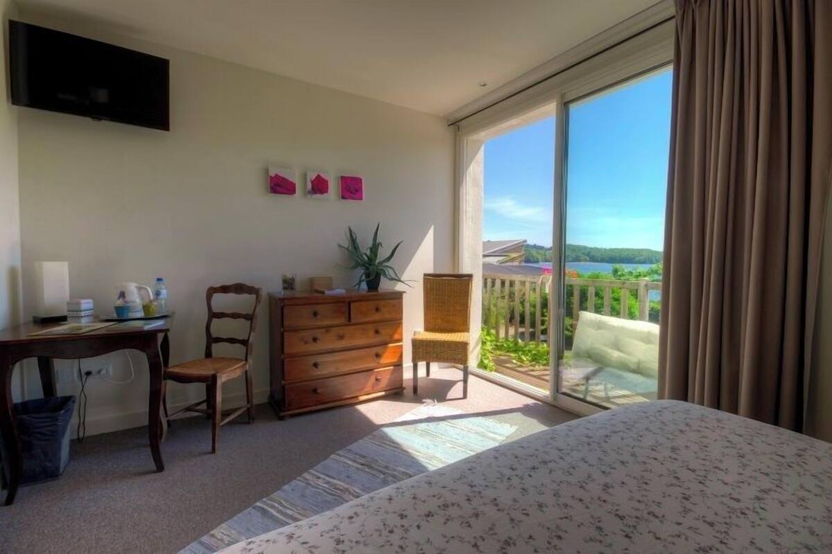 double room | in-room safe, desk, soundproofing, iron/ironing board