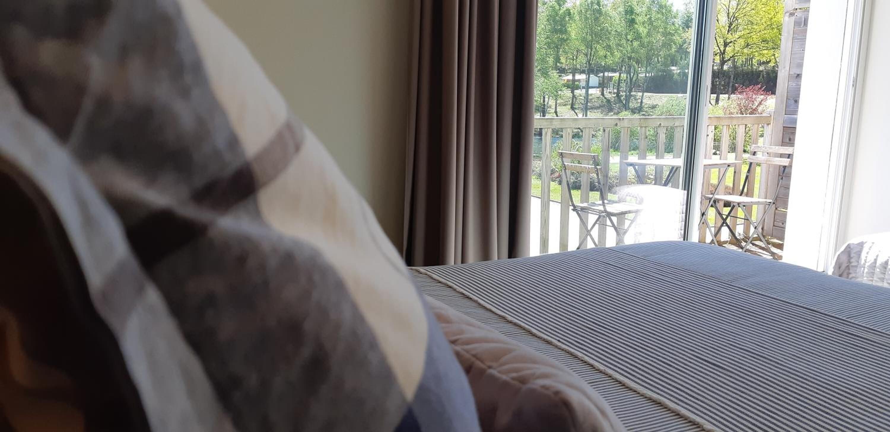 in-room safe, desk, soundproofing, iron/ironing board