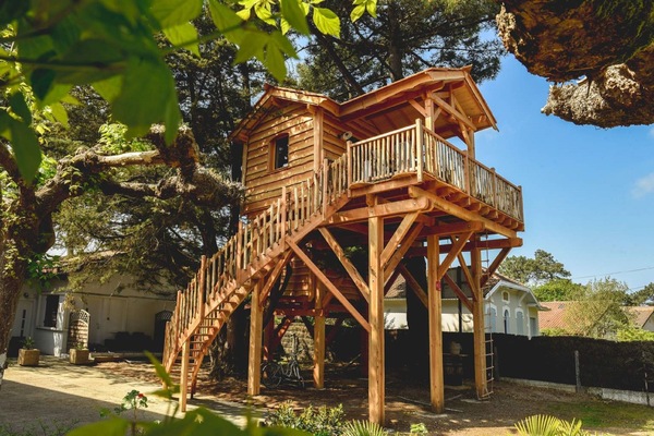 Tree House (5m high) | In-room safe, desk, free WiFi, bed sheets