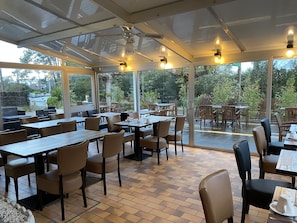 Daily buffet breakfast (EUR 11.50 per person)
