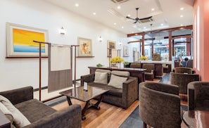 Business center - La Dolce Vita (Hanoi)