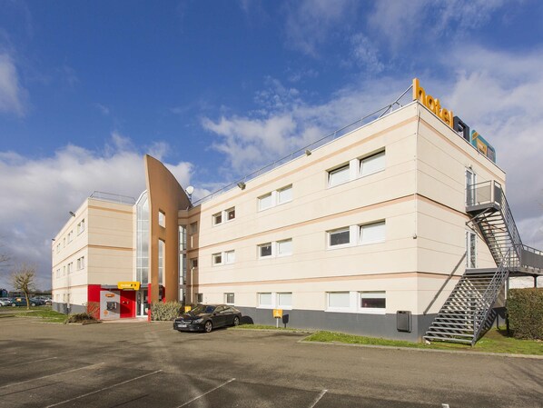 Exterior - hotelF1 Maurepas (Maurepas)