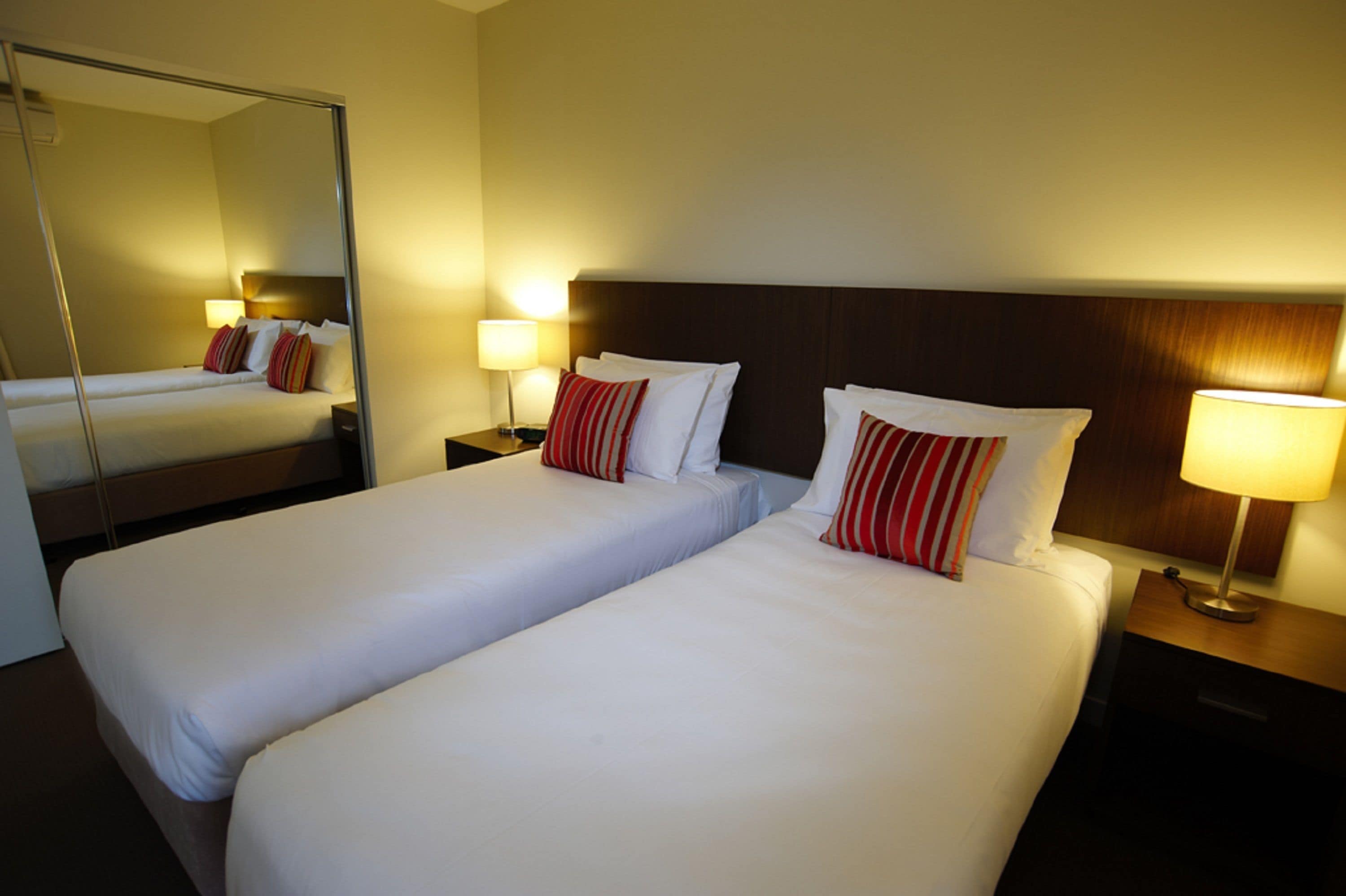 three bedroom apartment | 3 bedrooms, in-room safe, laptop workspace, iron/ironing board