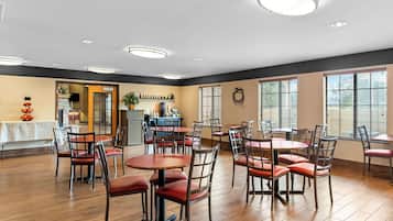 Free daily full breakfast